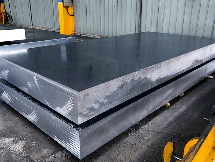 河南汽車用鋁板價格多少錢一噸？汽車輕量化用鋁板貴嗎？